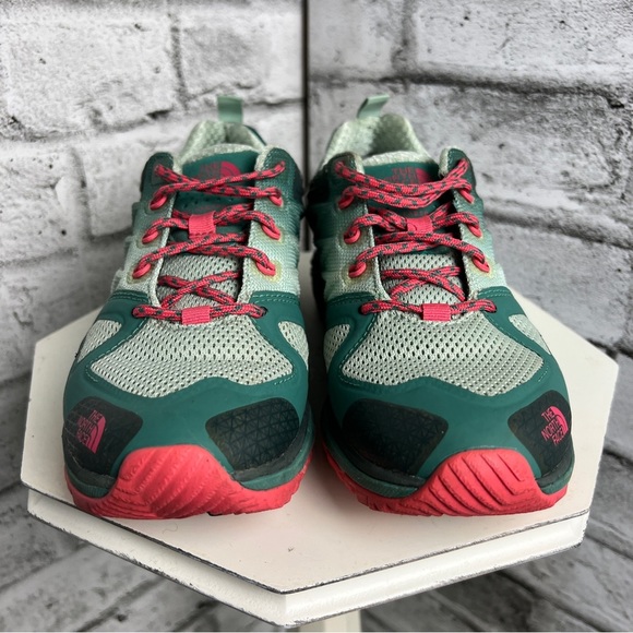 The North Face Hedgehog Fastpack Gore-Tex Vibram Trail Hiking Shoe - Picture 2 of 12